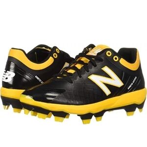 New Balance Men's Black and Yellow Soccer Cleats NWOT. Size 14